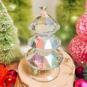 NWOT Glass Crystal Christmas Tree Modern Minimalist Contemporary